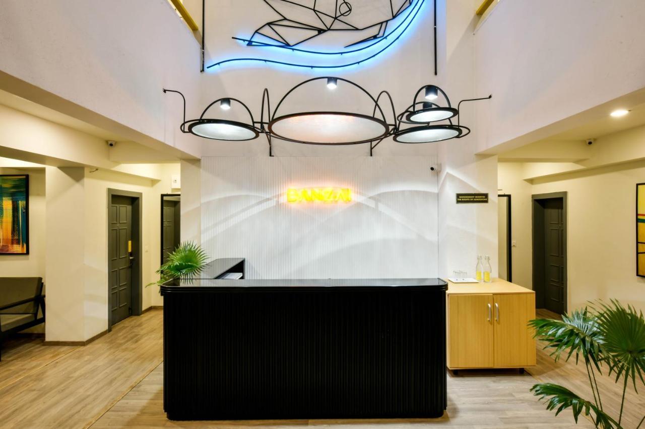 Banzai Rooms Nászik Kültér fotó