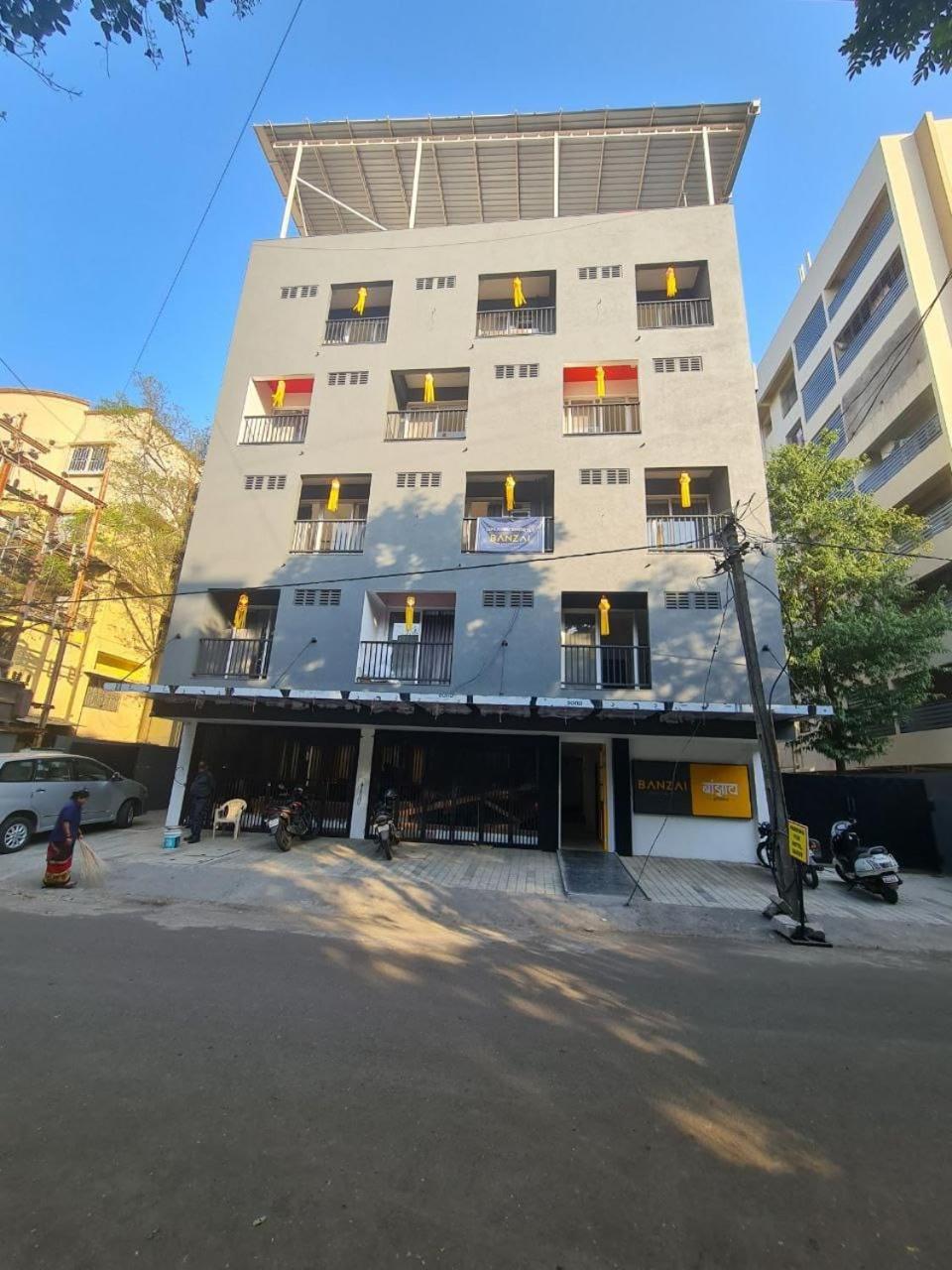 Banzai Rooms Nászik Kültér fotó