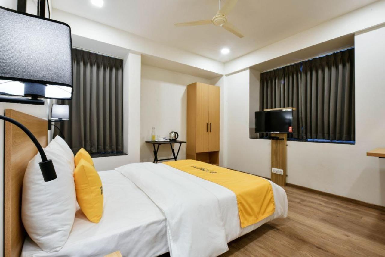 Banzai Rooms Nászik Kültér fotó