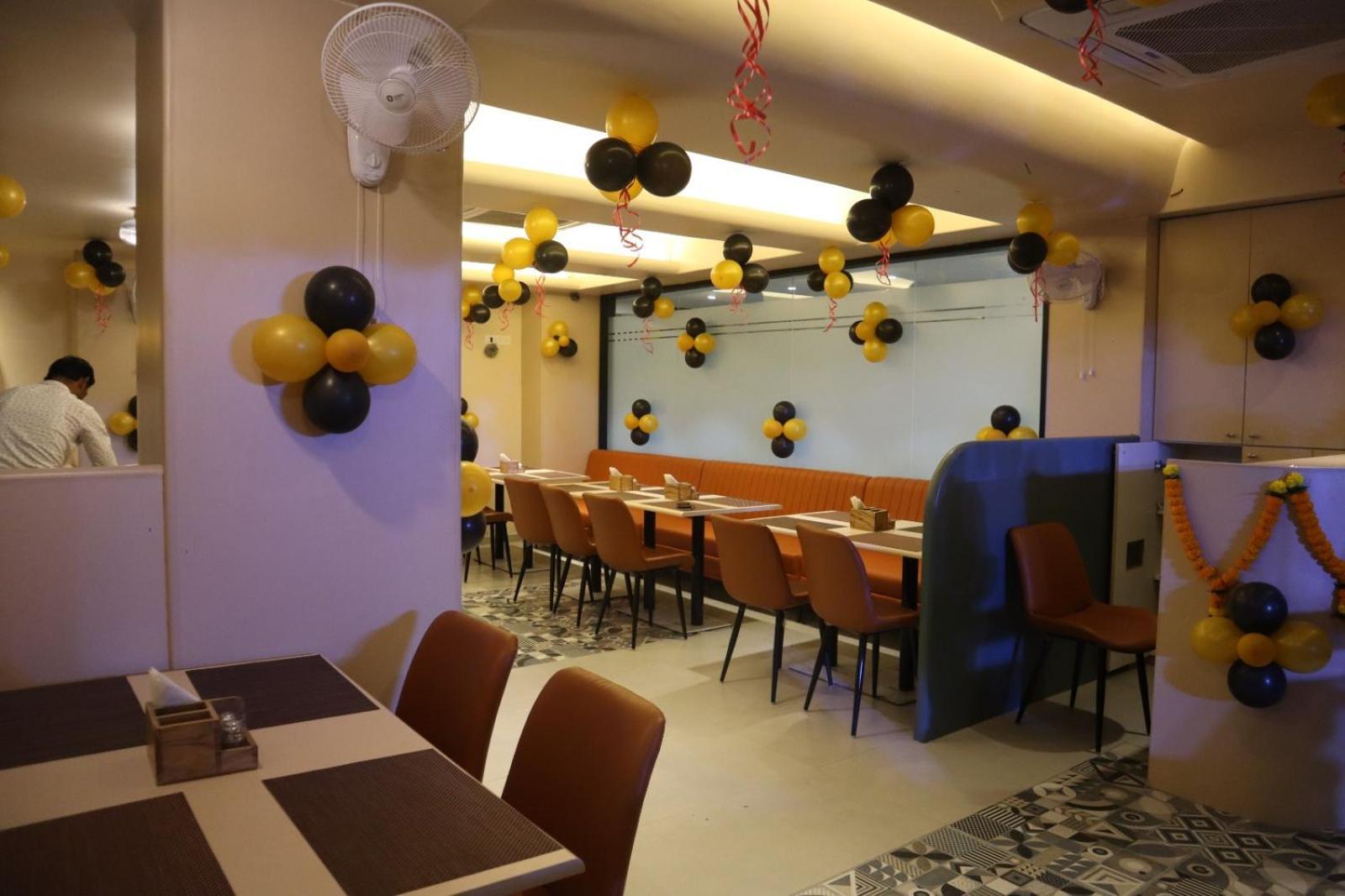 Banzai Rooms Nászik Kültér fotó