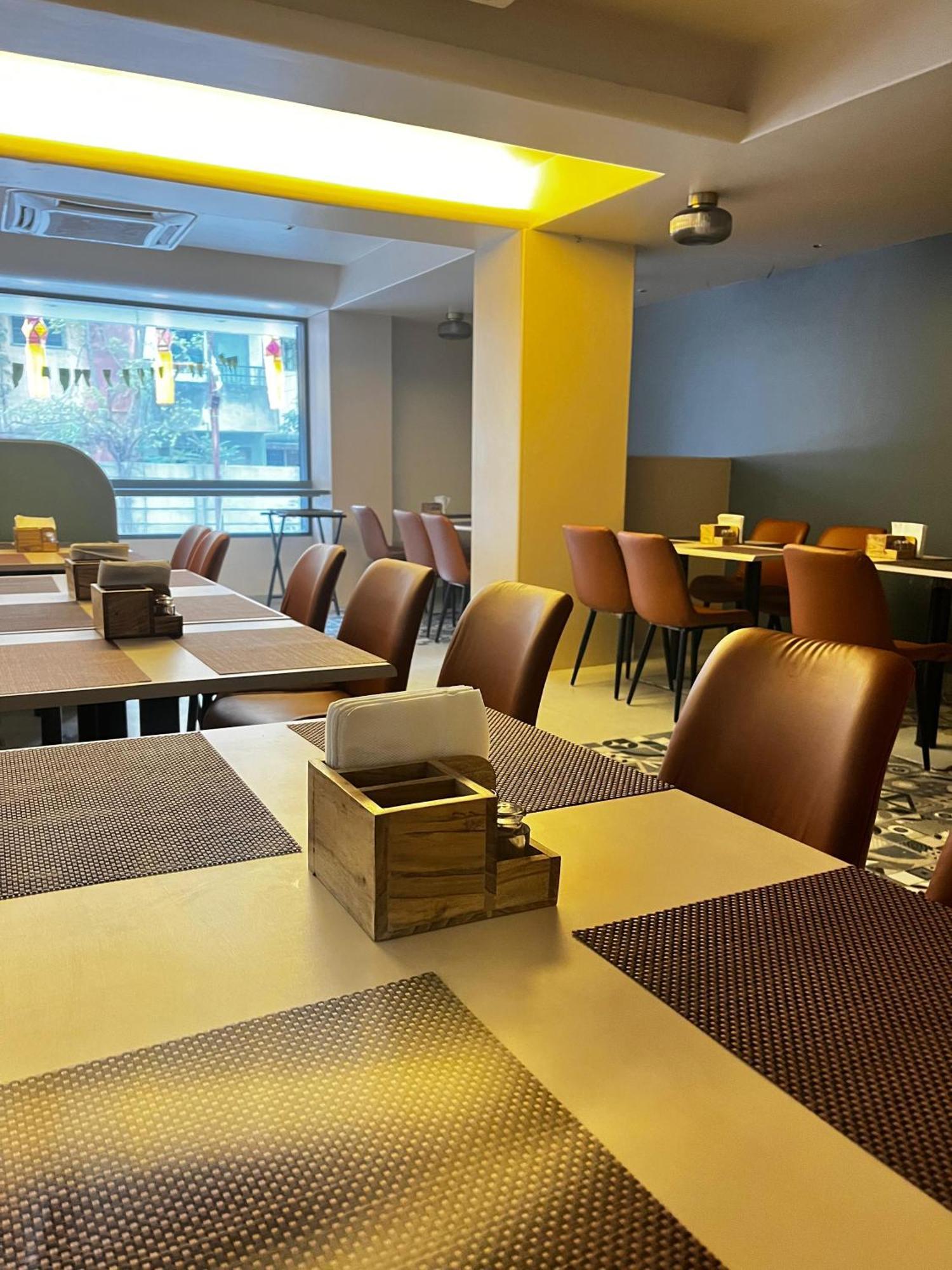 Banzai Rooms Nászik Kültér fotó